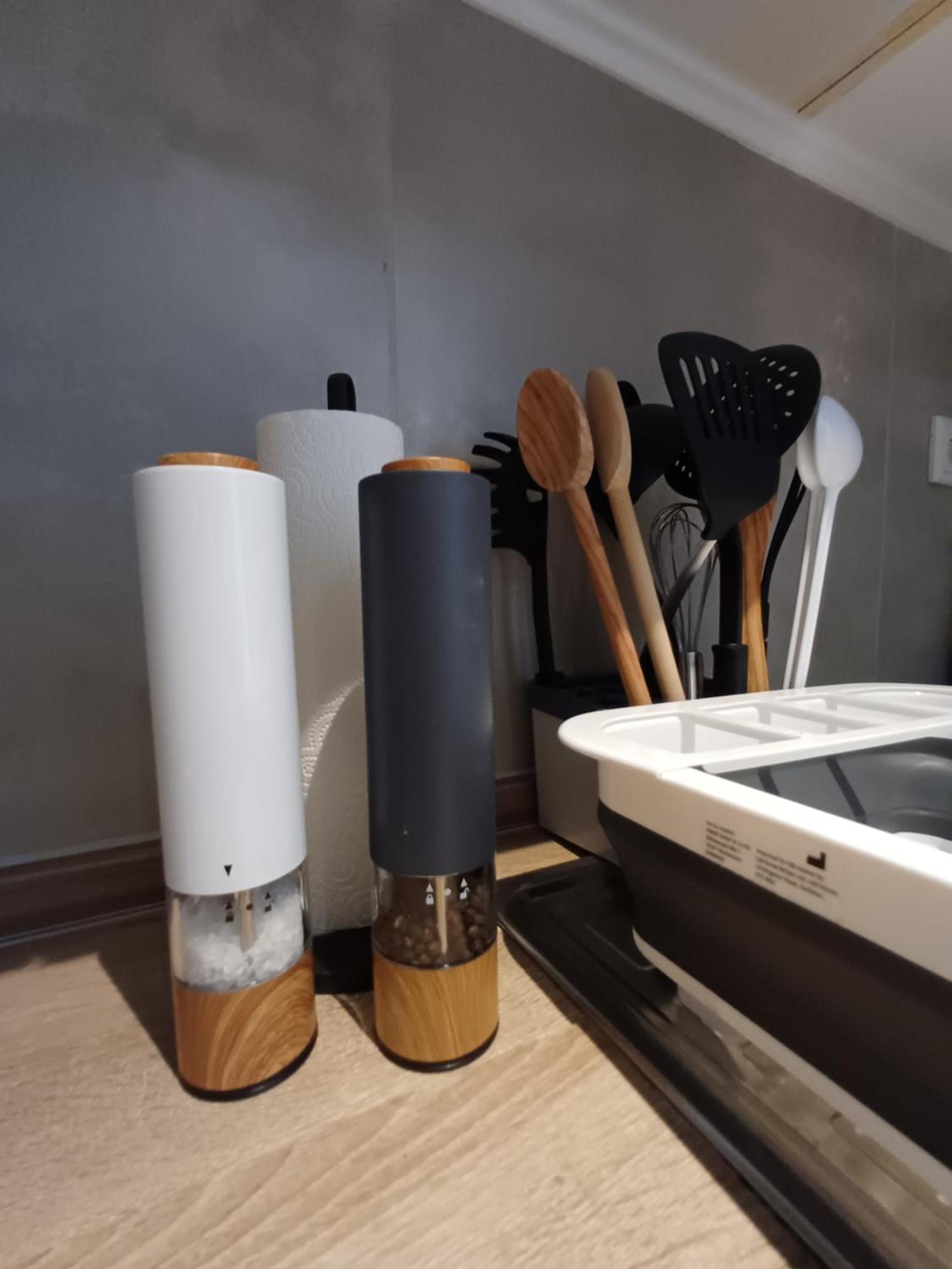 Apartment 6